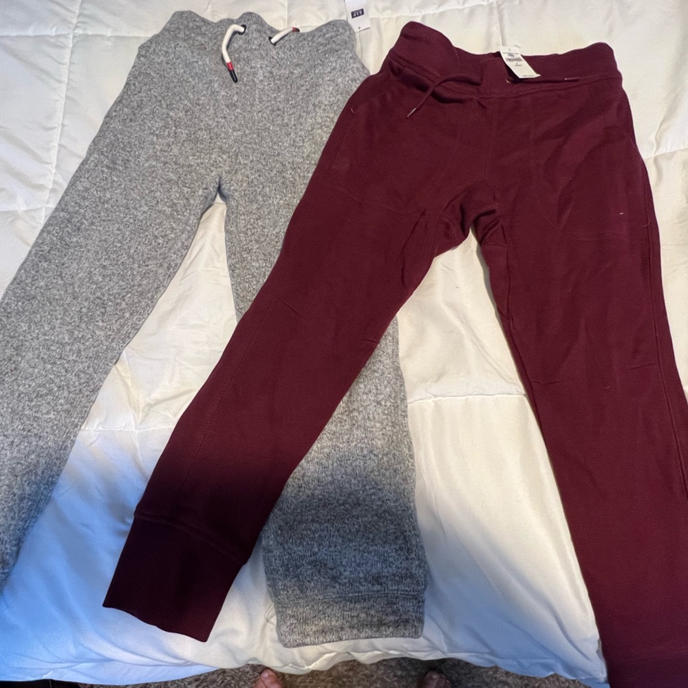 Gap fleece lined joggers 2 in set New With Tags